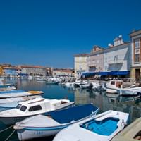 Hafen in Cres