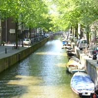 Groenburgwal Kanal in Amsterdam
