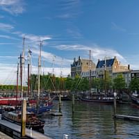 Romantischer Hafen in Holland