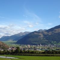 Vinschgau mit Blick auf Mals und Glurns