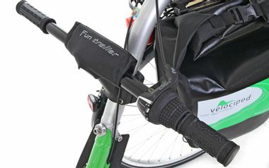 Bicycle trailer gear shift
