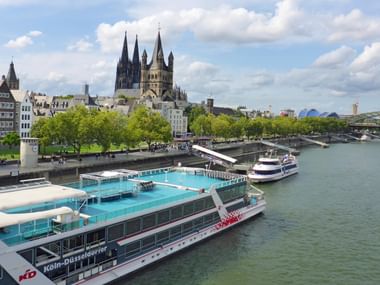 koeln-rheinpromenade