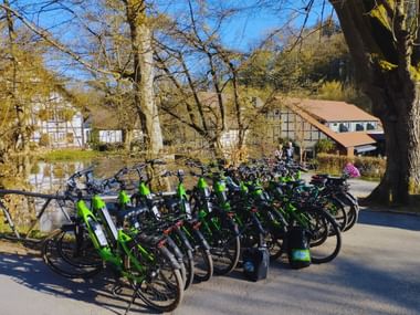 Velociped Räder an der Dammmühle