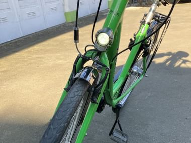 Test der Beleuchtung am Fahrrad