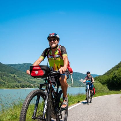 Cyclists on the Danube cycle path