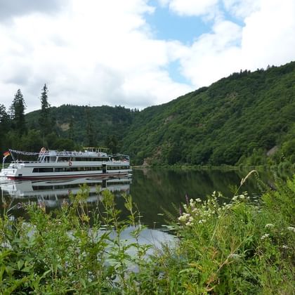Bike path along the Saar River
