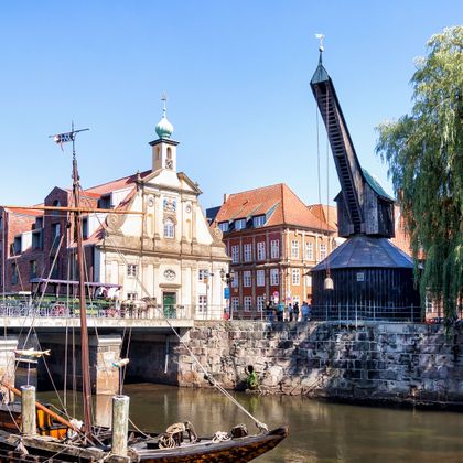 Old crane in Lüneburg harbour