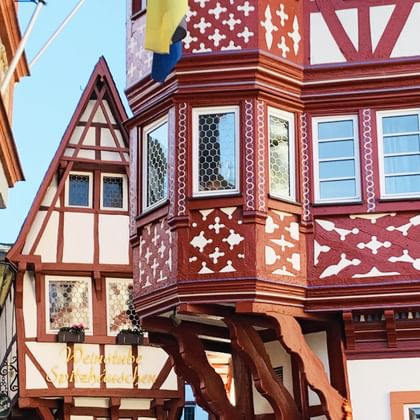Bernkastel-Kues half-timbered alley